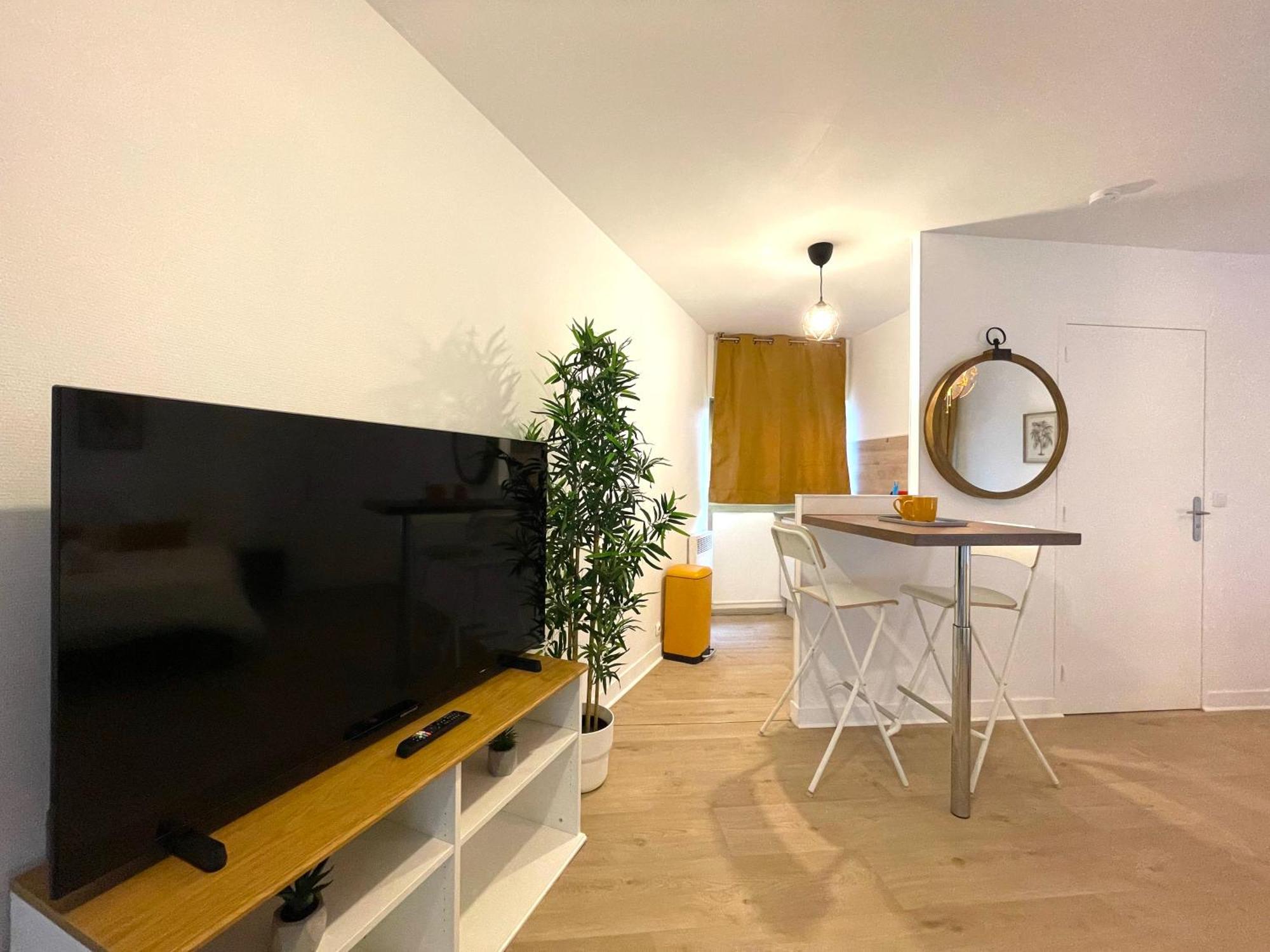 Les Entrepreneurs - Appartements Neufs Et Spacieux, Proche Rer C Et Aeroport Orly Morangis  Esterno foto